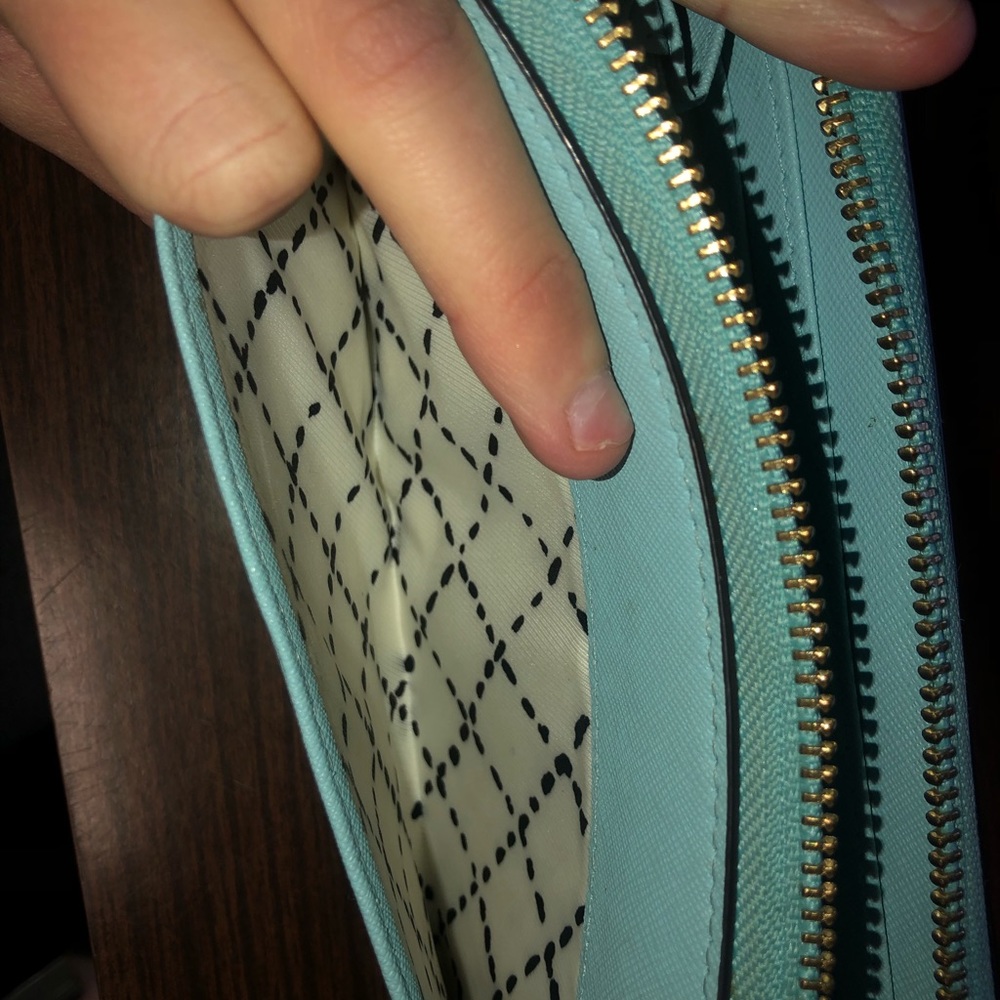Kate Spade Wallet - Picture 5 of 7